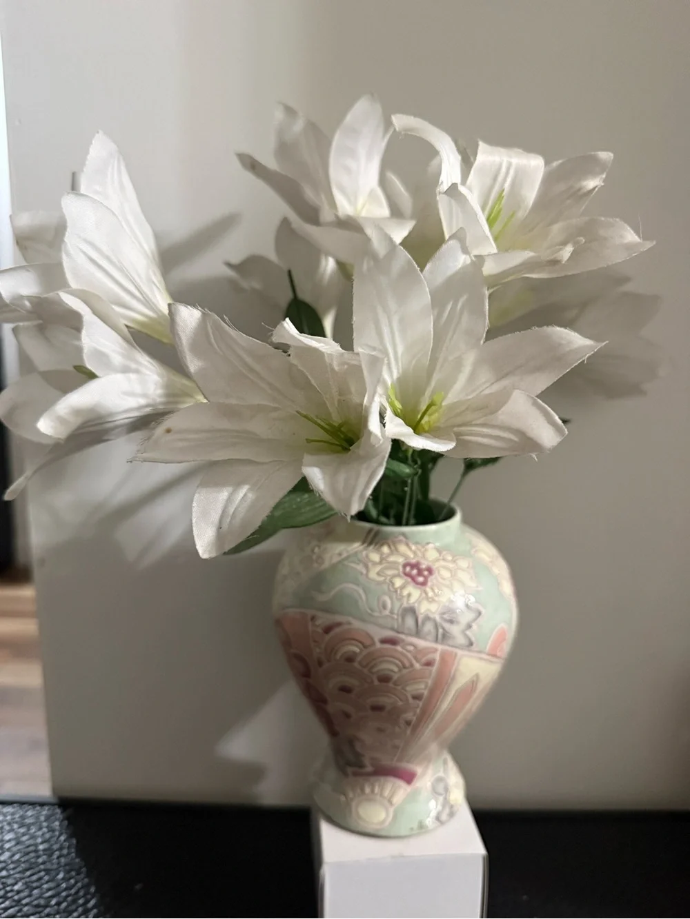 vintage for Toyo design, featuring a pastel Asian floral pattern